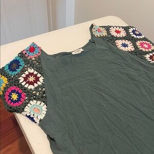 Hippy 70s Retro Crochet Linen Blend Top Granny Square Crochet Sleeves Size Small